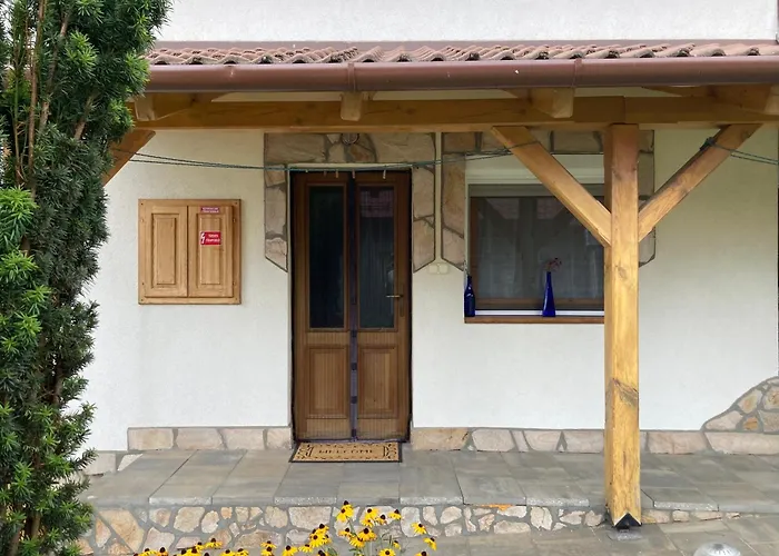 شقة Nemere Apartmans