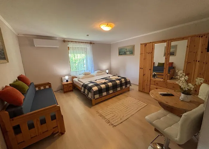 Apartament Nemere Apartmans *